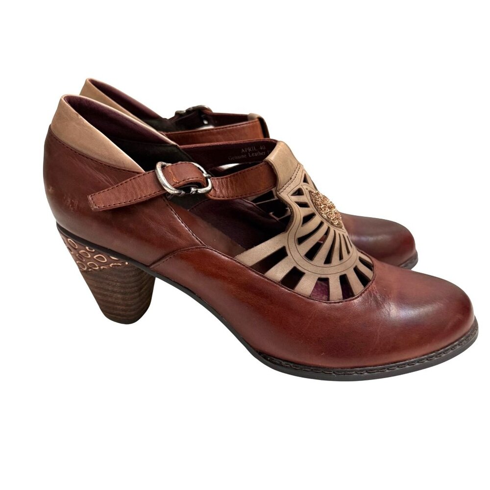 L' Artiste by Spring Step Women's April Mary Jane Heels 40 Cutout Embellished